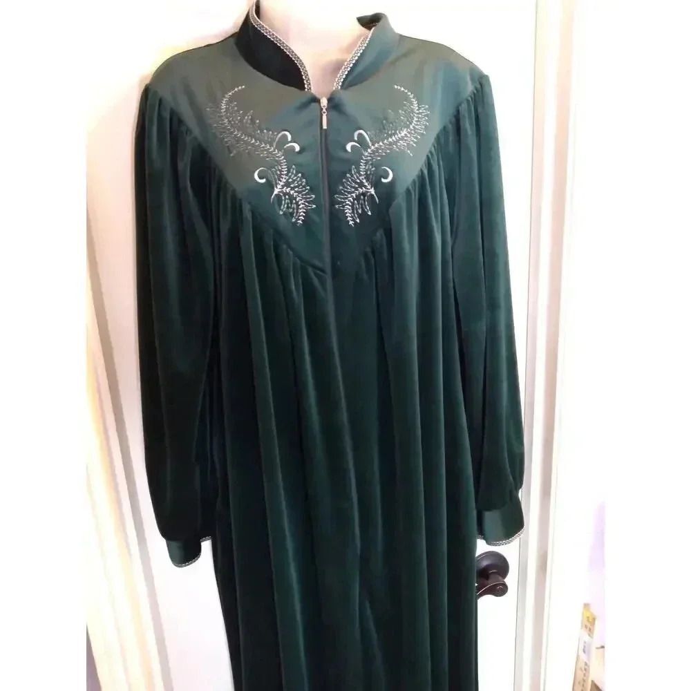 Amanda Stewart Cozy Wear Maxi Robe Green Embroider 1/2 Zip Sz XL Velour Bust 44"
